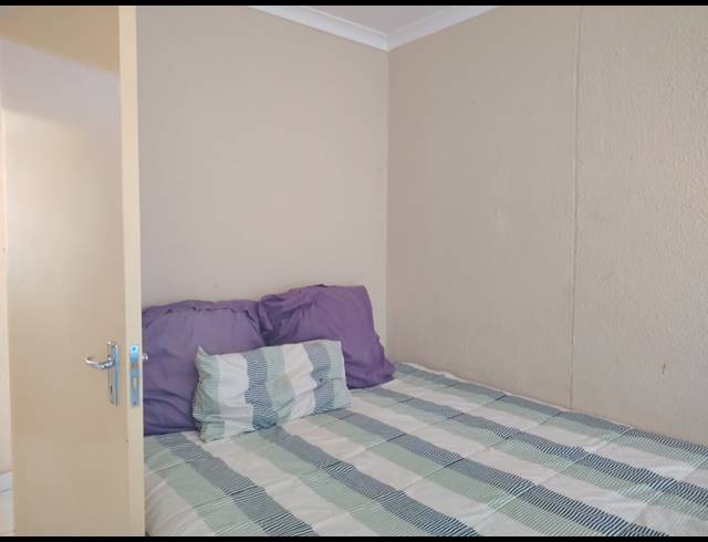 3 BEDROOM HOUSE FOR SALE IN TLHABANE WEST